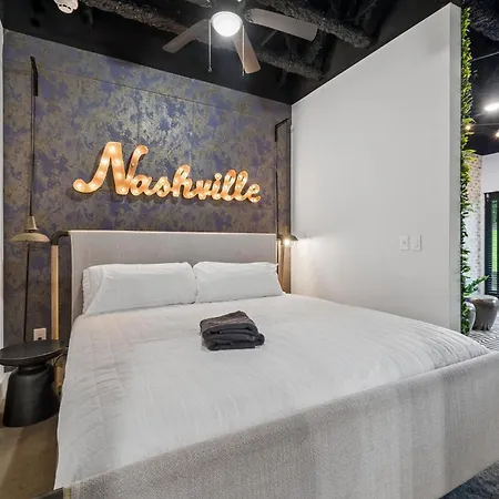 Spacious Near Downtown & Bna Apartment Nashville