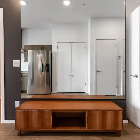 Modern Gulch Getaway With Pool, Garage And Balcony * Nashville