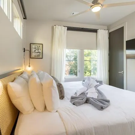 Apartment Bachelorette Dream | 2 Units | 8 Kings + 8 Baths