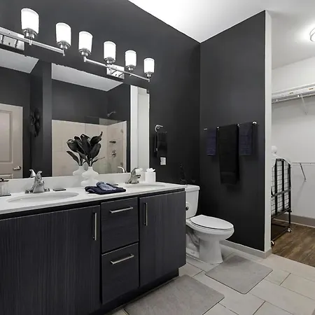 The Midnight Parthenon - 5 Min To Broadway - Midtown Apartment *