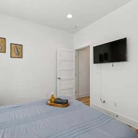 Modern Townhouse Close To Broadway Apartment Nashville