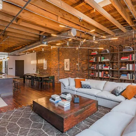 The Library-downtown Luxury Penthouse Printers Alley Steps To Broadway * Nashville
