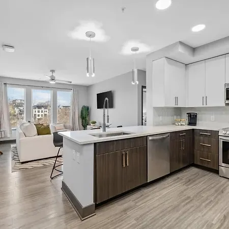 Modern 2br Retreat Sylvan Park Near Broadway Apartment *