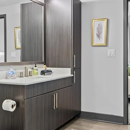 Modern 2br Retreat Sylvan Park Near Broadway *