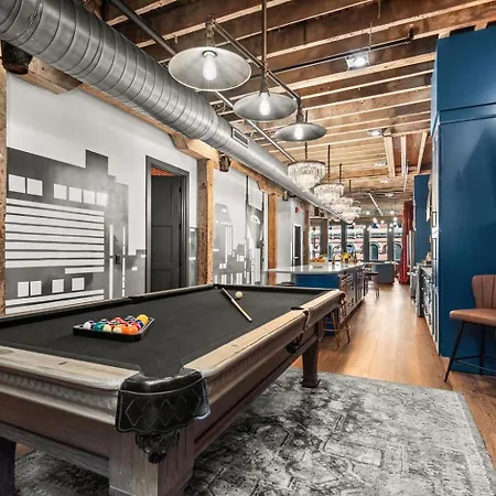The Velvet Vault-luxury Downtown Loft With River View & Walk To Broadway Holiday home *