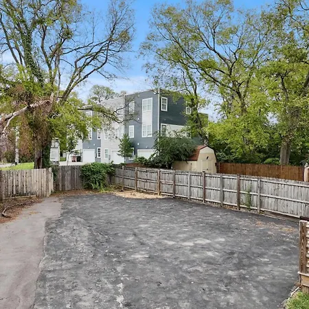 Apartment Ave Sleeps 8 2 Master Huge Parking Nashville