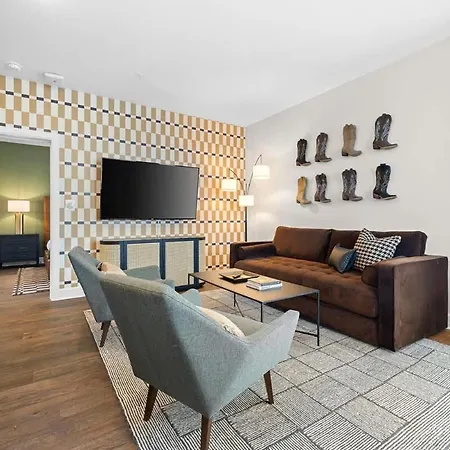 Apartment Modern 2br W 2 King Beds Near Broadway Nashville