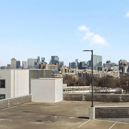 Stylish 2br Near Sylvan Park- Music Views *