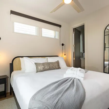 Apartment Pool, Hot Tub, Sauna & Firepit- 7 Min To Broadway Nashville