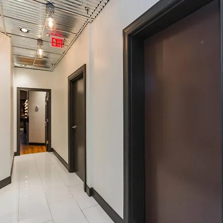 The Library-downtown Luxury Penthouse Printers Alley Steps To Broadway *