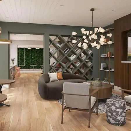 Landing Beautiful 2Bd Gym Courtyard Nashville
