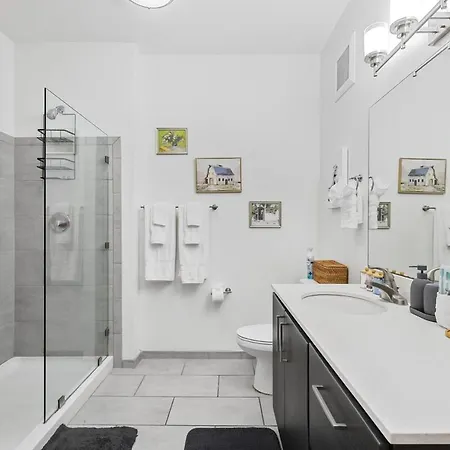 Midtown - 5 Min To Broadway - Free Secured Parking - Pool * Nashville
