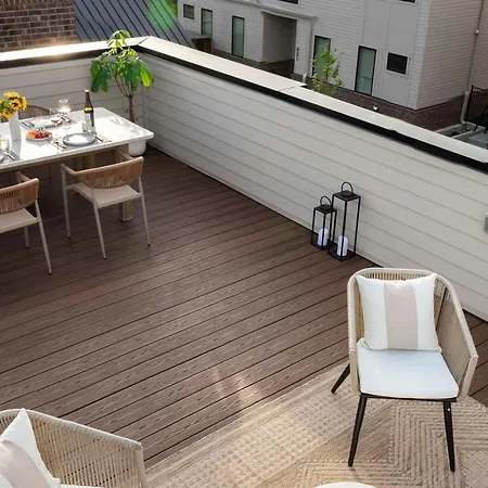 Modern 4br | Easy To Broadway + Heated Pool