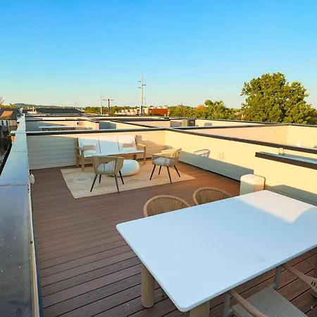 Apartment Noa | Pool, Sauna & Firepit Vibes