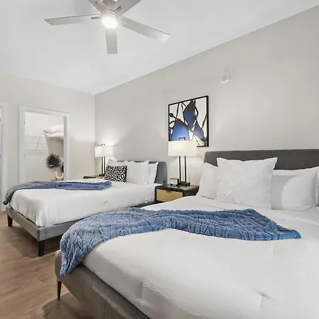 Spacious 2br N Gulch Walk To Broadway & Rooftops *