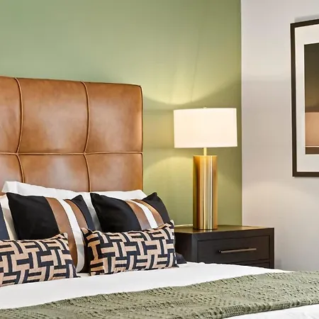 Modern 2br W 2 King Beds Near Broadway Apartment Nashville