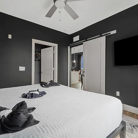 Apartment The Midnight Parthenon - 5 Min To Broadway - Midtown *