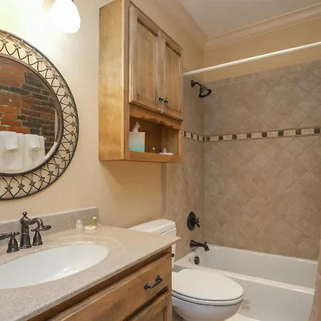 The Titan Penthouse Nashville-rooftop Hot Tub Printer's Alley-steps To Broadway Holiday home *