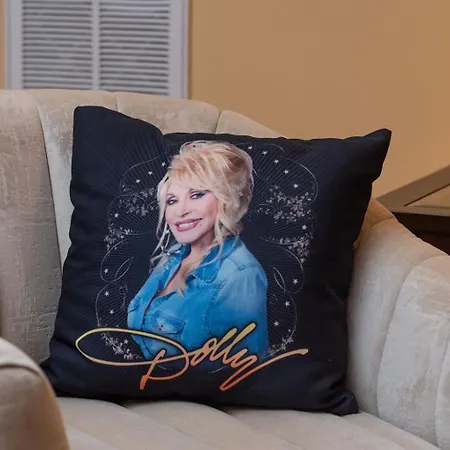 The Dolly Parton-printer's Alley- 2 Blocks To Broadway * Nashville
