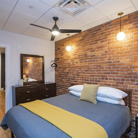 Holiday home The Library-downtown Luxury Penthouse Printers Alley Steps To Broadway