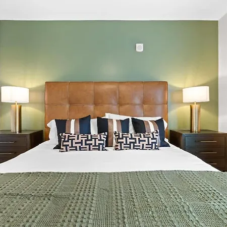 Modern 2br W 2 King Beds Near Broadway Apartment Nashville