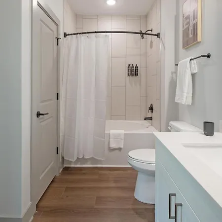Apartment Landing Beautiful 2Bd Gym Courtyard Nashville