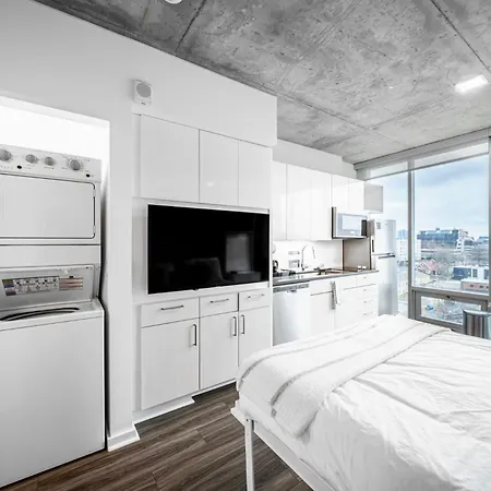 Kenect In Midtown Apartment *