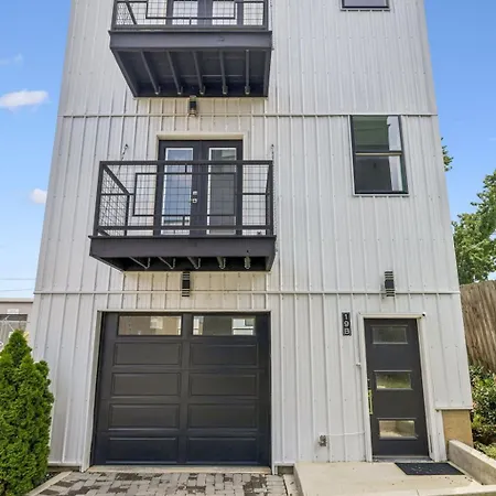 Modern Townhome With Garage & Ev Charger Apartment Nashville