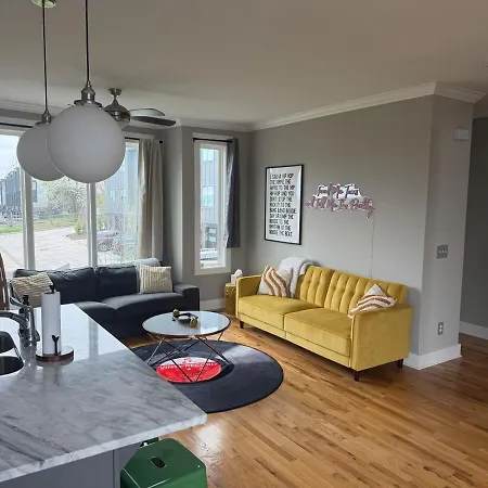 Rooftop Skyline View-close To Broadway-sleeps 8 *