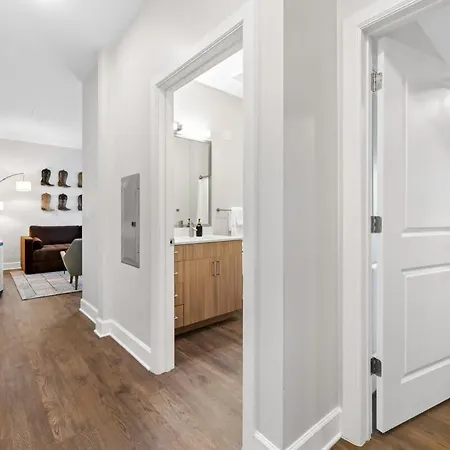 Apartment Modern 2br W 2 King Beds Near Broadway *