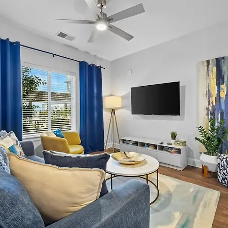 Spacious 2br N Gulch Walk To Broadway & Rooftops *