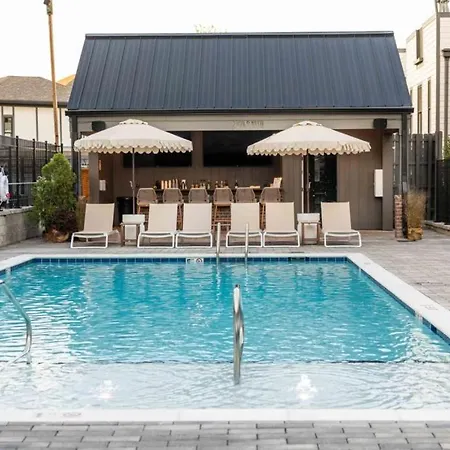 Apartment Bachelorette Dream | 2 Units | 8 Kings + 8 Baths *