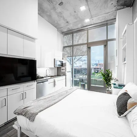 Apartment Kenect In Midtown *