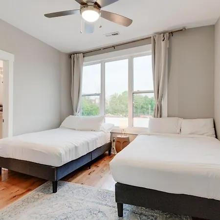Rooftop Skyline View-close To Broadway-sleeps 8 Nashville