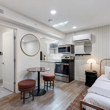Hotel 1705 State Street