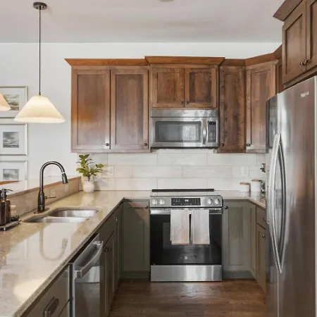Sylvan Park With Fenced-in Yard, Porch, And Parking Holiday home Nashville