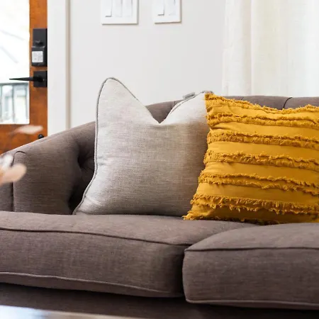 Germantown Gem 4br | Sleeps 10 | Minutes To Downtown Holiday home
