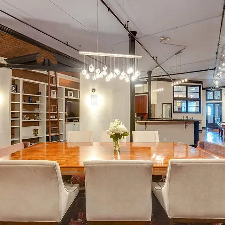 Historic Riverfront For 8 Near Broadway * Nashville