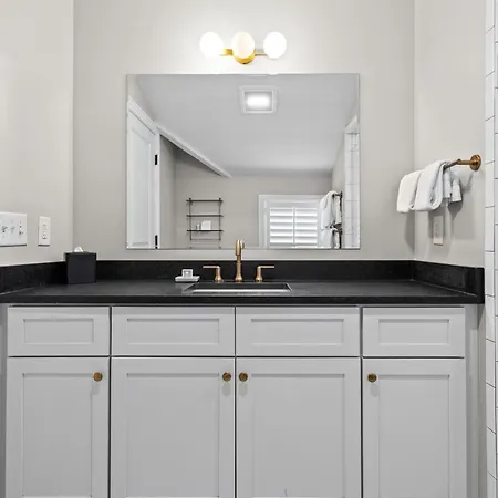 The Germantown 3*
