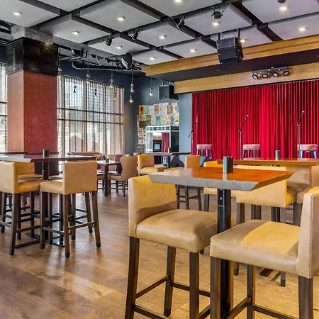 Cambria Downtown Hotel