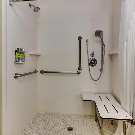 Express & - Metrocenter Downtown By Ihg 3* Nashville