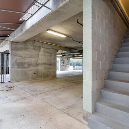 Apartment 3-story West End | Free Garage Parking | Near Vanderbilt Medical