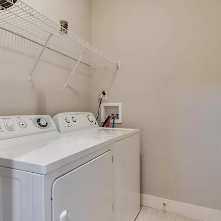 Apartment Three-level West End With Private Office And Free Secured Parking Nashville