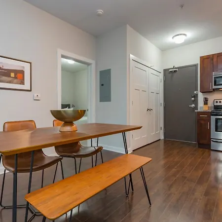 Cozysuites At Music Row Apartment