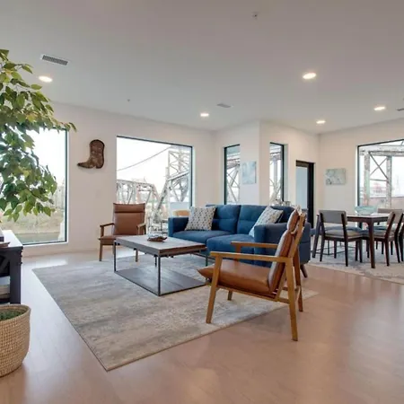 Apartment The Riverfront Vip - Walk To Broadway & Nissan Stadium - Free Garage Nashville
