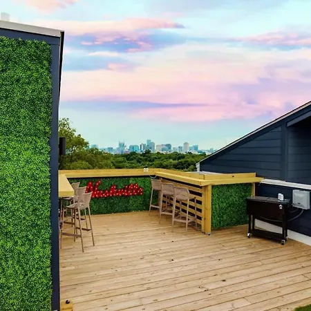 New East Oasis 13beds Roofdeck Free Parking * Nashville