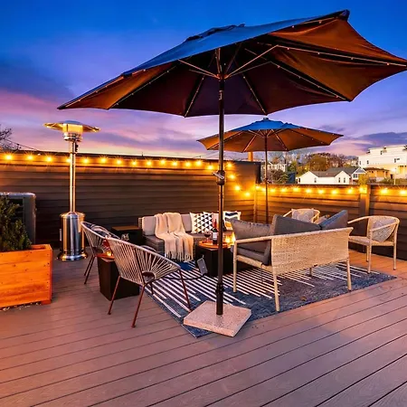 Nash Chic Near Dt Rooftop Luxe Comfort Holiday home Nashville
