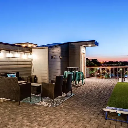 Game And Skydeck - Book Today * Nashville