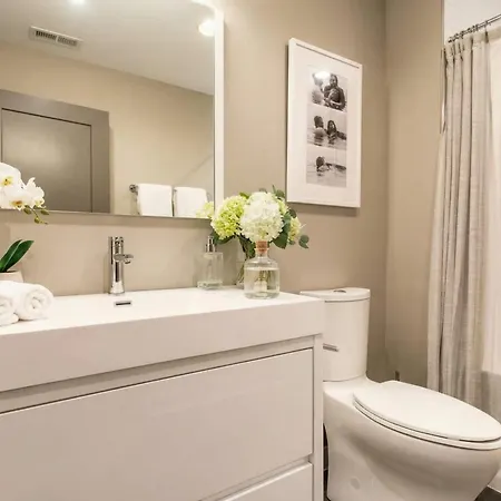 Downtown Luxury - 10 Beds & Free Parking Nashville