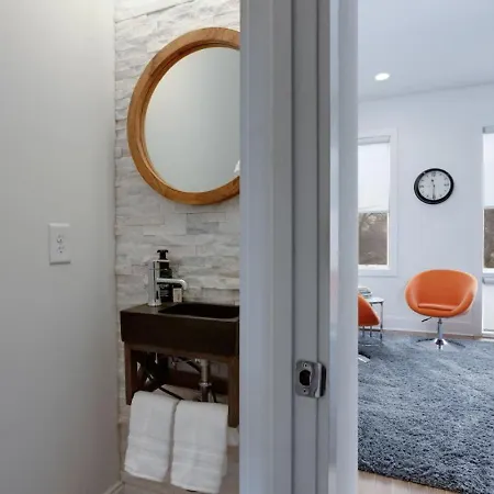 Holiday home Beautiful 3 Bedroom! Near Broadway-12th S-gulch *